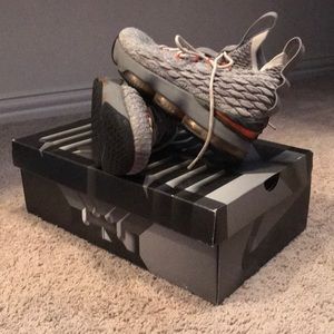Lebron 15’s barely used great condition size 7